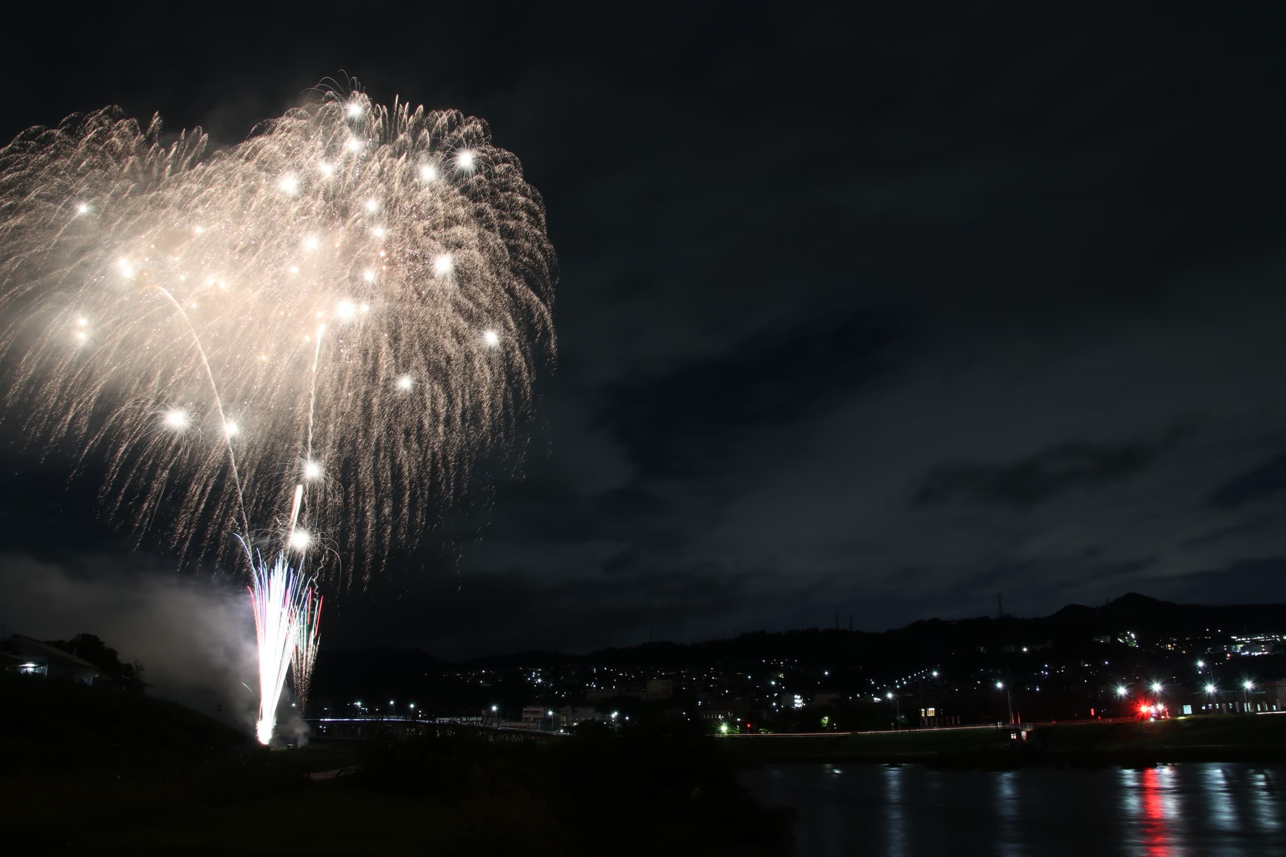 五條花火メインビジュアル